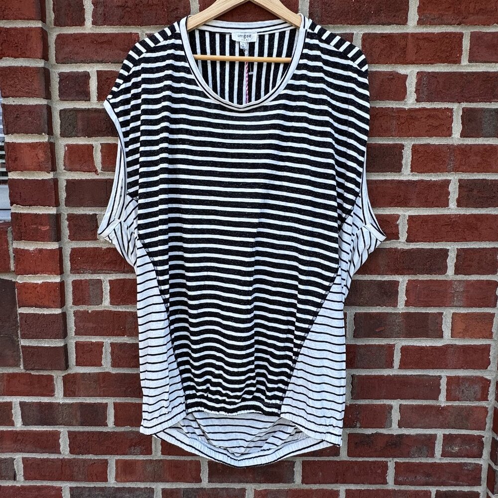 Umgee Top Large White Black Striped Linen Blend Sleeveless Loose Fit